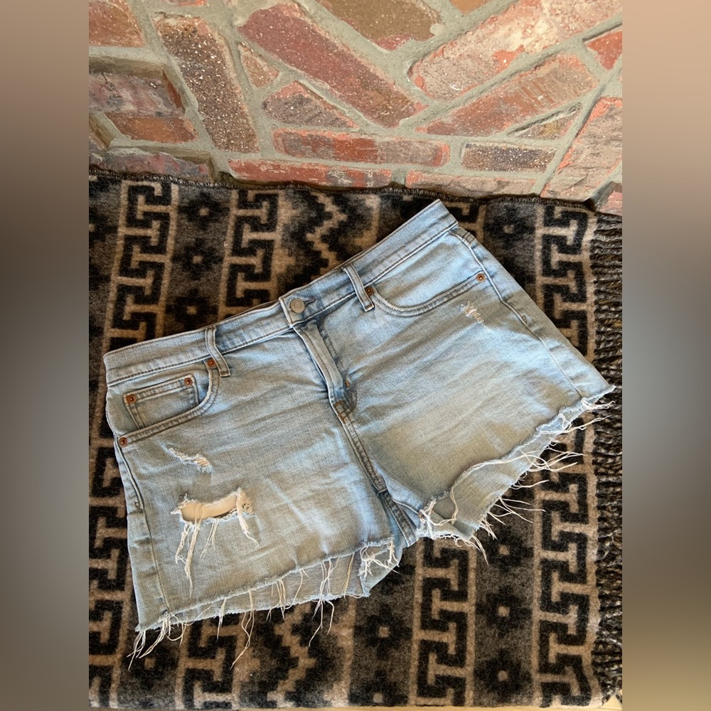 Gap Shorts